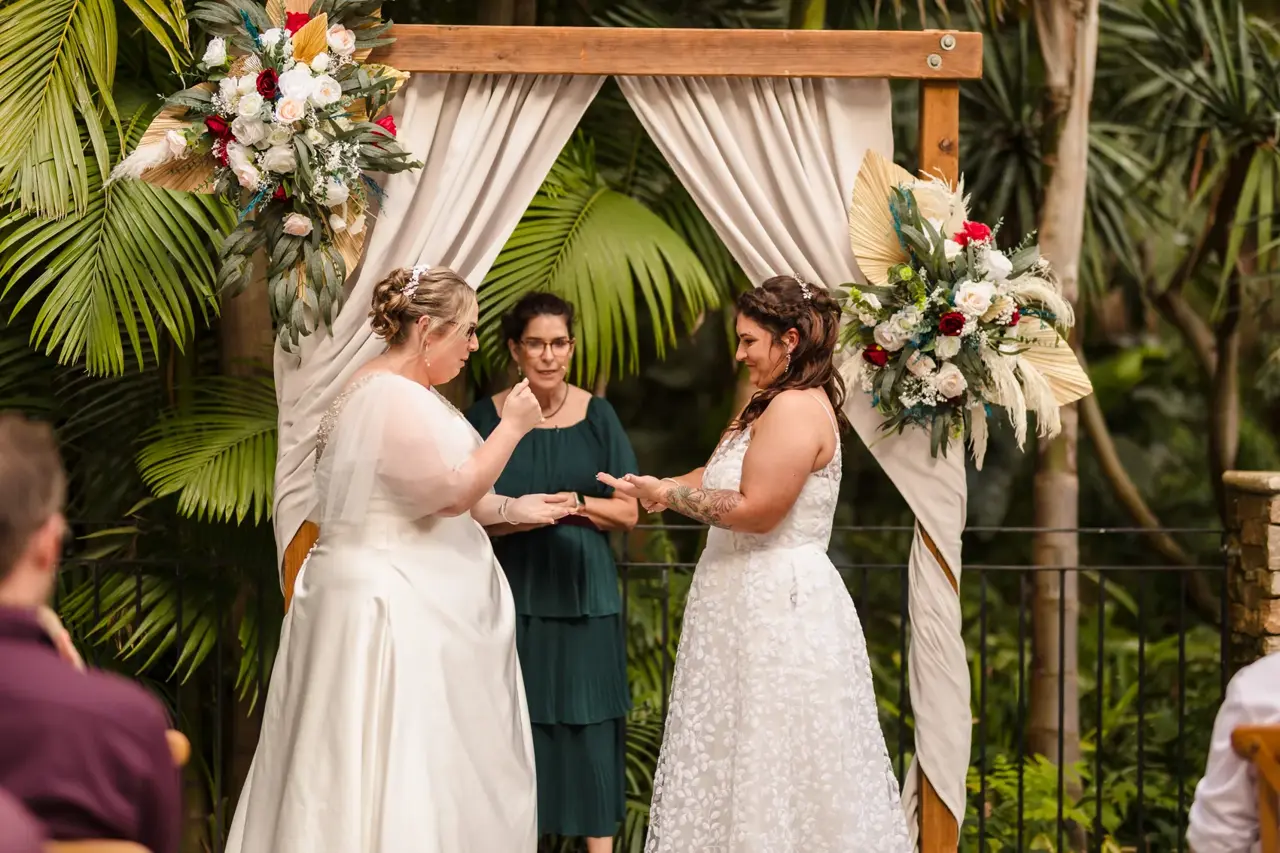 Garden wedding ceremony arbour framed by greenery at Wanneroo Botanic Gardens
