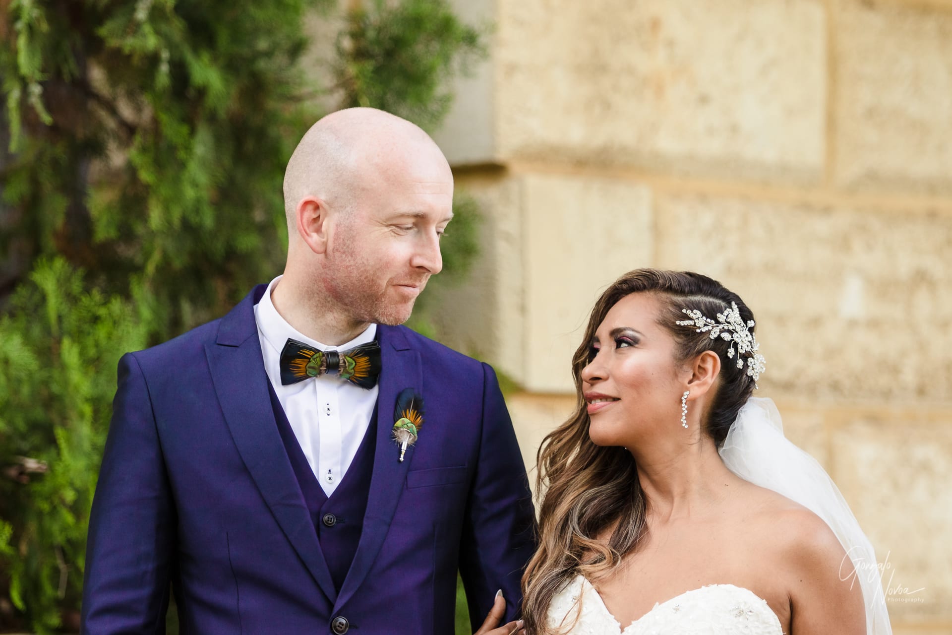 Perth Wedding Photographer, Wedding Portraits - Gonzalo Novoa Photography at Caversham House